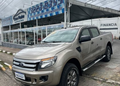 Ford Ranger XLS 2.2 4x4 CD Diesel Mec. 2014 Diesel