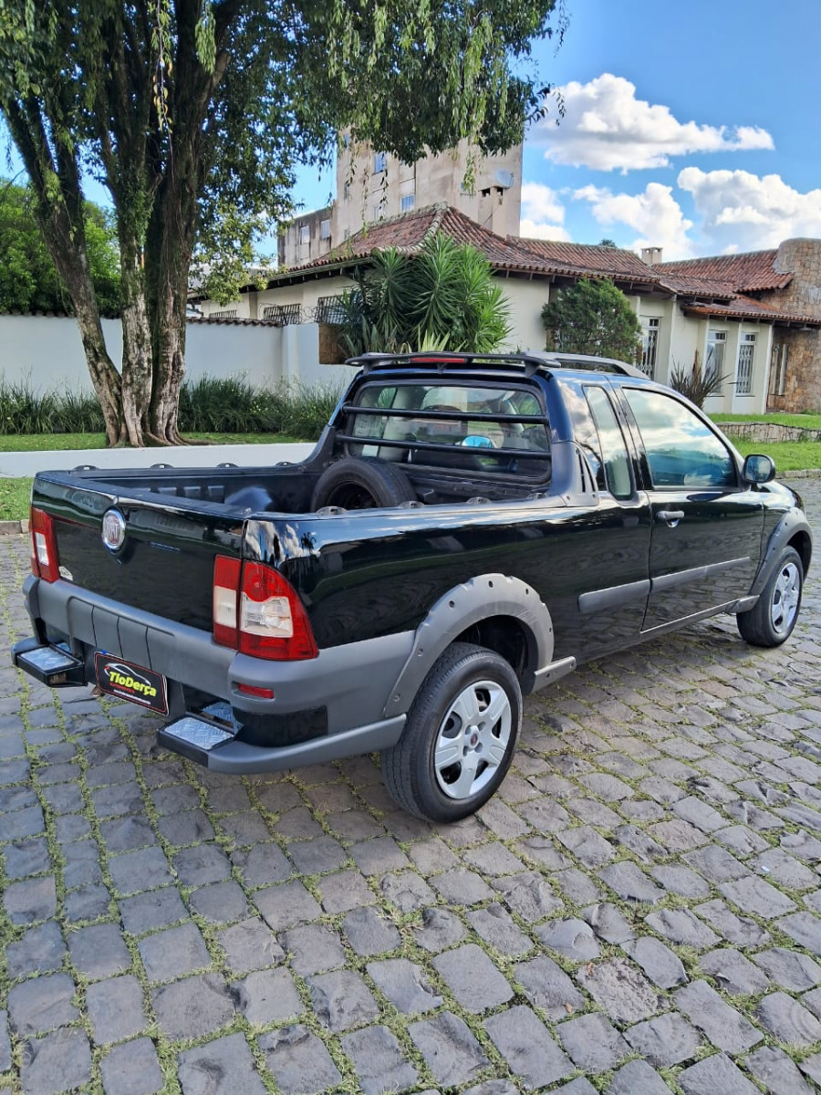 Fiat Strada em Lages