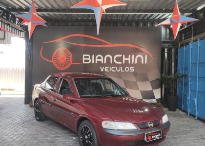 CHEVROLET VECTRA2.0 MPFI GLS 8V GASOLINA 4P MANUAL