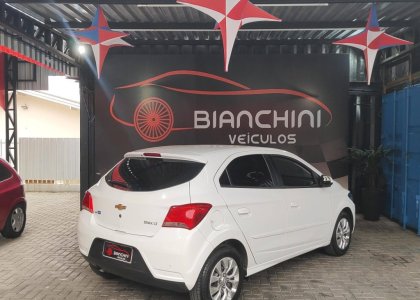 CHEVROLET ONIX1.4 MPFI LT 8V FLEX 4P MANUAL