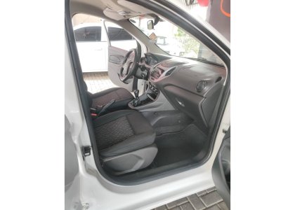 FORD KA1.0 TI-VCT FLEX SE MANUAL