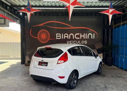 FORD FIESTA1.6 SE HATCH 16V FLEX 4P MANUAL