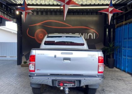 TOYOTA HILUX3.0 SRV 4X4 CD 16V TURBO INTERCOOLER DIESEL 4P AUTOMÁTICO