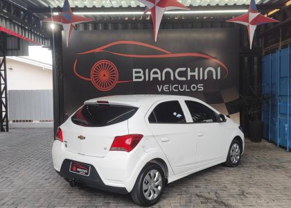 CHEVROLET ONIX1.0 MPFI LT 8V FLEX 4P MANUAL