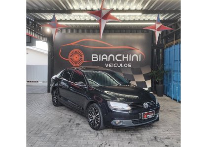 VOLKSWAGEN JETTA2.0 TSI HIGHLINE 211CV GASOLINA 4P TIPTRONIC