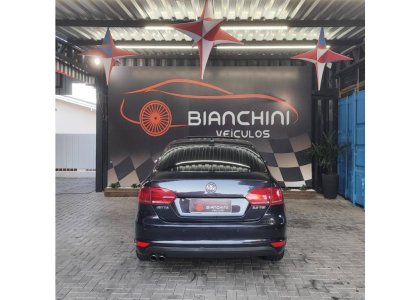 VOLKSWAGEN JETTA2.0 TSI HIGHLINE 211CV GASOLINA 4P TIPTRONIC