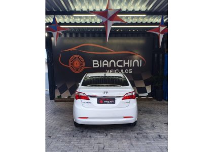 HYUNDAI HB20S1.6 COMFORT PLUS 16V FLEX 4P MANUAL