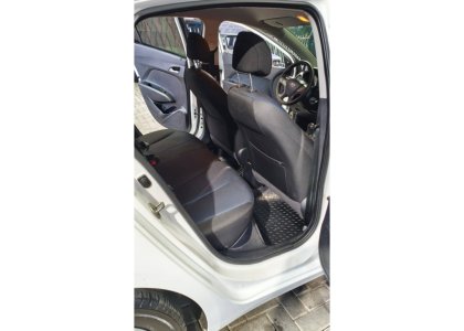 HYUNDAI HB20S1.6 COMFORT PLUS 16V FLEX 4P MANUAL