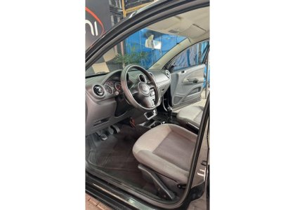 VOLKSWAGEN VOYAGE1.0 MI 8V FLEX 4P MANUAL