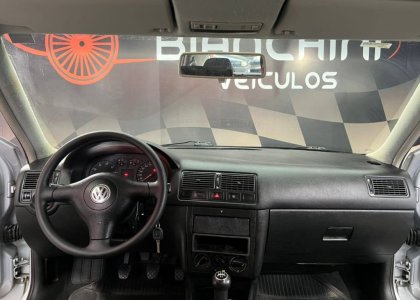 VOLKSWAGEN GOLF1.6 MI GENERATION 8V GASOLINA 4P MANUAL