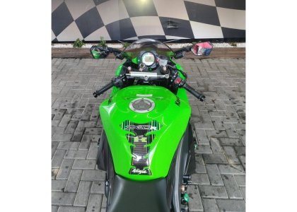KAWASAKI NINJA ZX-10NINJA ZX-10