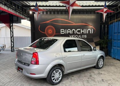 RENAULT LOGAN1.6 EXPRESSION 8V FLEX 4P MANUAL