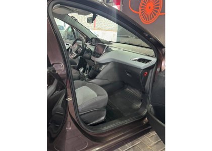 PEUGEOT 2081.5 ACTIVE 8V FLEX 4P MANUAL