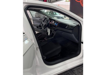 VOLKSWAGEN POLO1.0 MPI TRACK MANUAL