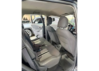 CHEVROLET SPIN1.8 ACTIV 8V FLEX 4P MANUAL