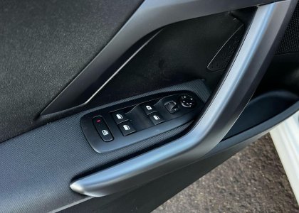 peugeot 208 1.6 griffe