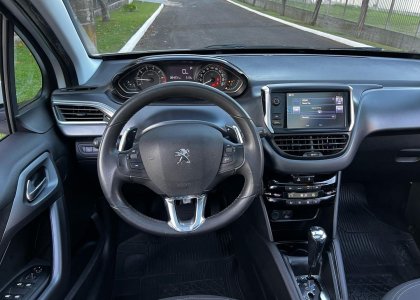 peugeot 208 1.6 griffe