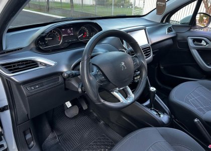 peugeot 208 1.6 griffe