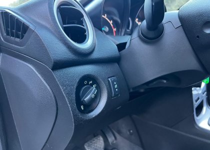 new fiesta sedan 1.6 aut.