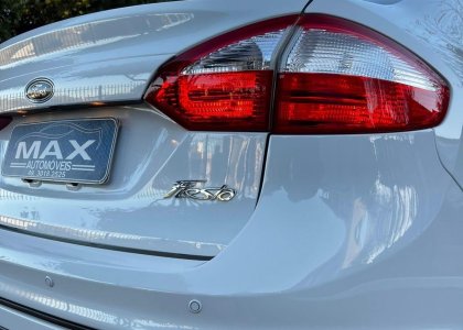 new fiesta sedan 1.6 aut.