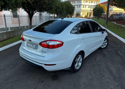 new fiesta sedan 1.6 aut.