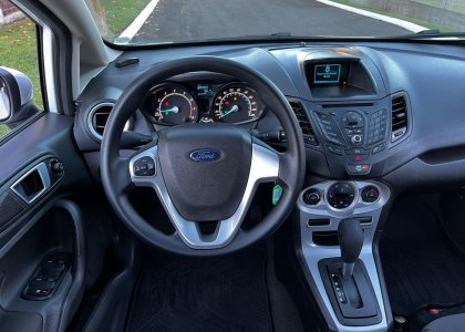 new fiesta sedan 1.6 aut.