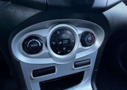 new fiesta sedan 1.6 aut.