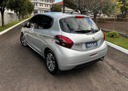 peugeot 208 1.6 griffe