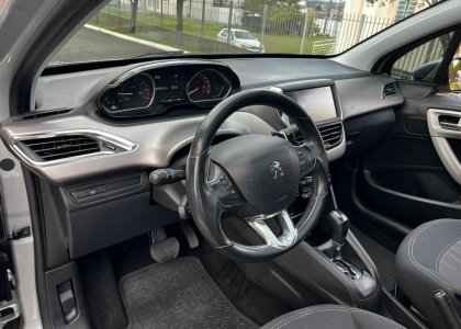 peugeot 208 1.6 griffe