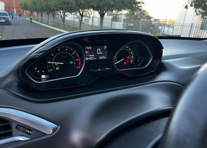 peugeot 2008 griffe 1.6 flex 16v 5p aut 2018