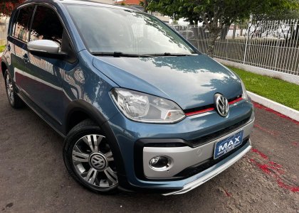 up cross 1.0 tsi