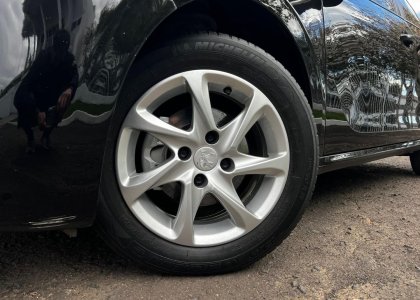 peugeot 208 allure teto panoramico