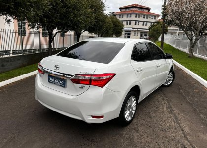 toyota corolla 2.0 xei