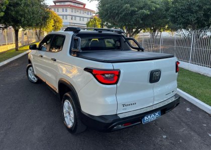 fiat toro freedom 2.4 at 9m baixa km