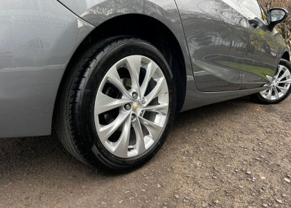 chevrolet cruze sedan lt