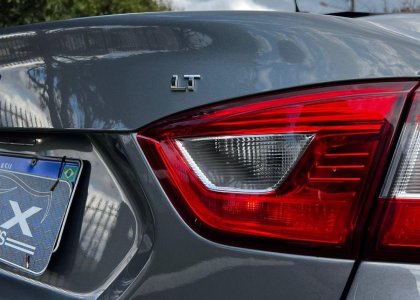 chevrolet cruze sedan lt