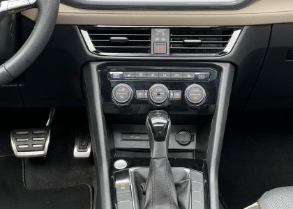 taos 1.4 250 tsi highline