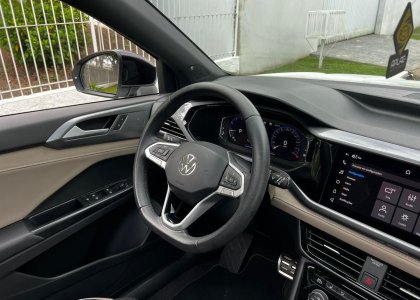 taos 1.4 250 tsi highline