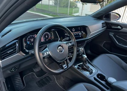 volkswagen jetta r line 250 tsi 1.4 flex 16v aut 2020