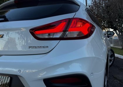 cruze premier sport