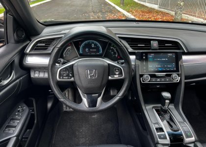 honda civic sedan touring 1.5 turbo 16v aut.4p 2017