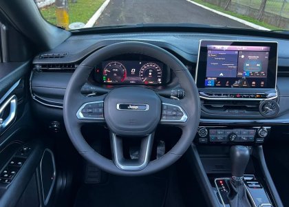 jeep compass black hurricane 2.0 4x4 tb aut 2025