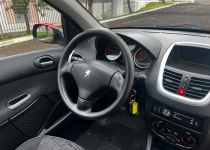 peugeot 207 hatch xr 1.4 8v flex 2p 2011