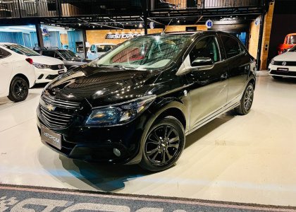 GM - Chevrolet ONIX HATCH SELEÇÃO 1.0 8V Flex 5p Mec. 2015 Flex