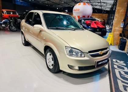 GM - Chevrolet Classic Life/LS 1.0 VHC FlexP. 4p 2012 Flex