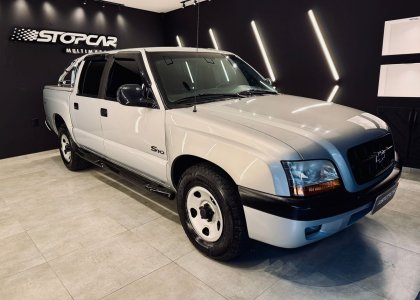 GM - Chevrolet S10 Pick-Up Std 2.8 4x4 CD TB Int.Dies. 2001 Diesel