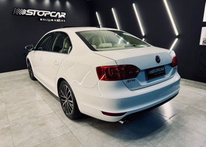 VW - VolksWagen JETTA Highline 2.0 TSI 16V 4p Tiptronic 2013 Gasolina