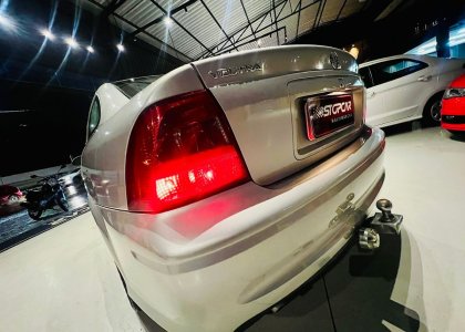 GM - Chevrolet Vectra CD 2.2 16V / 2.0 16V Mec./Aut. 2002 Gasolina