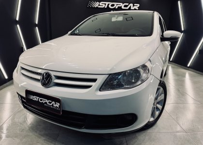 VW - VolksWagen Gol (novo) 1.0 Mi Total Flex 8V 4p 2013 Flex