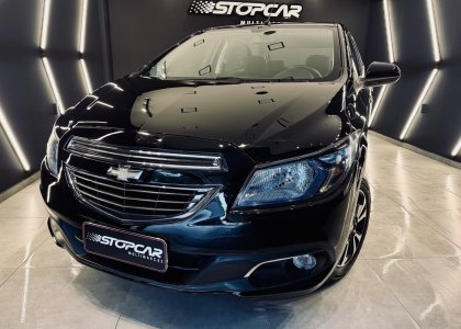 GM - Chevrolet ONIX HATCH LTZ 1.4 8V FlexPower 5p Mec. 2015 Flex
